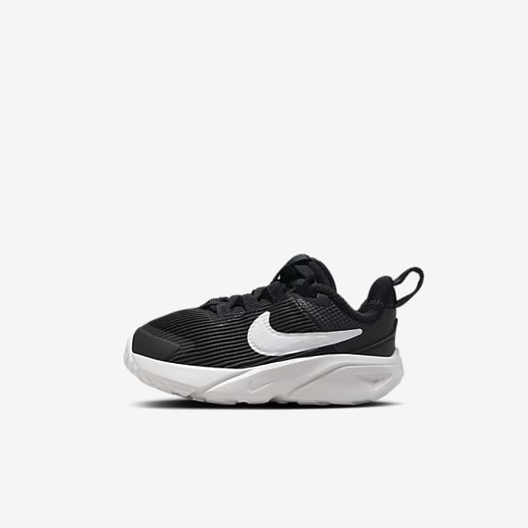 Kids Black Shoes. Nike